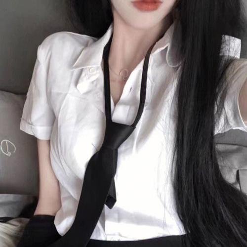 反骨小狗求贴贴